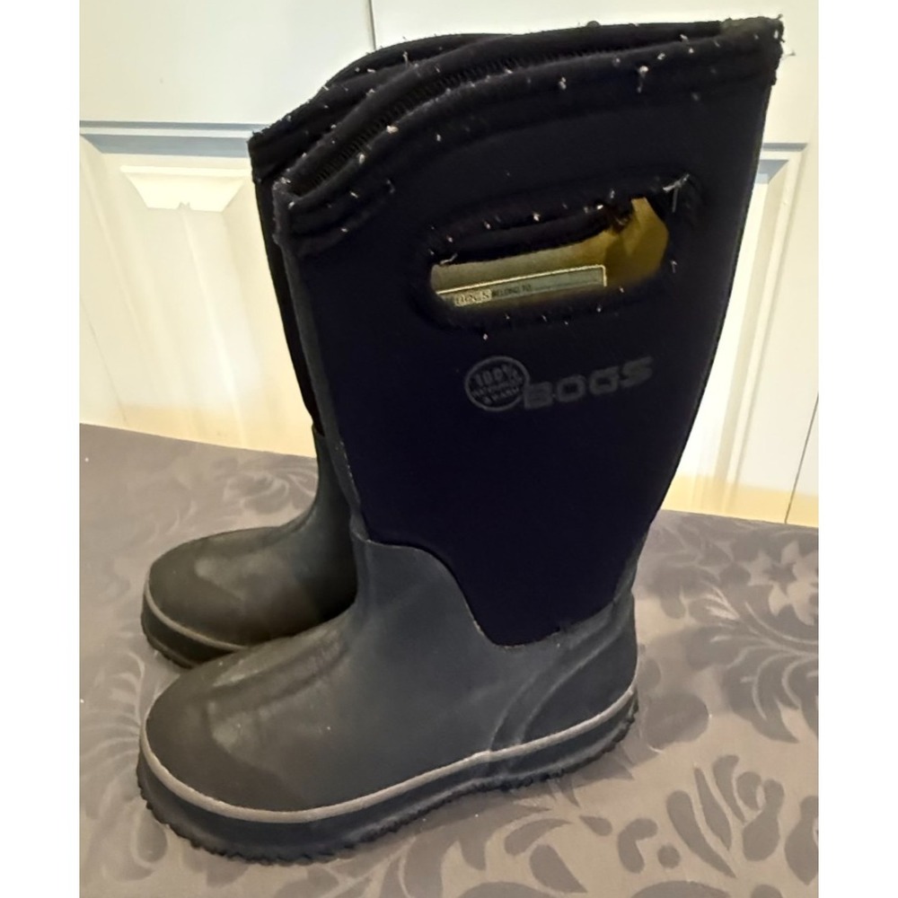BOGS Classic High 52065 Youth 13 Black Waterproof Winter Snow Boots